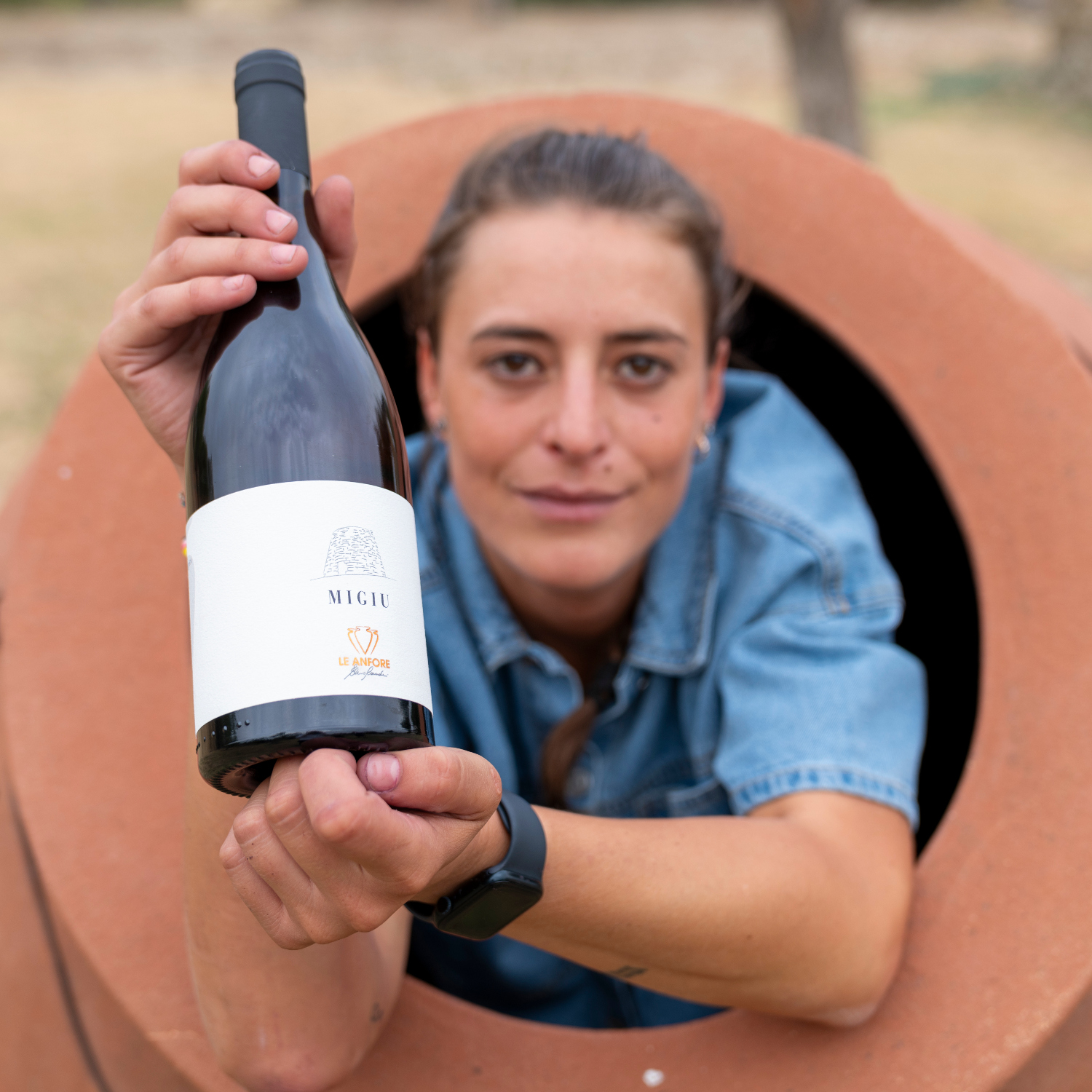 Elena Casadei with her amphora project